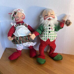 Large 18” Annalee 1987 Santa & 1968 Mrs Claus Smiling Vest
